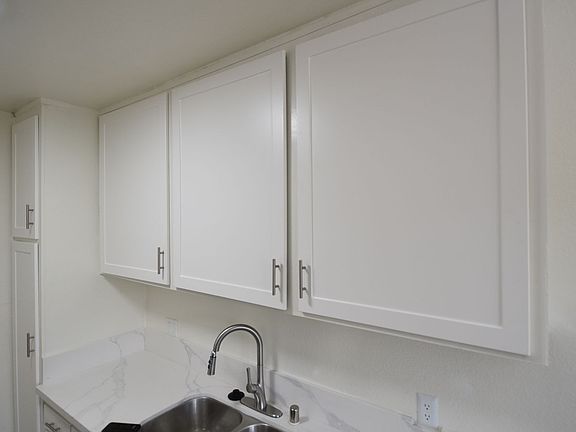 5th image of 11035 Otsego St APT 205