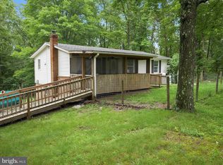 1181 Apple Orchard Cir, Berkeley Springs, WV 25411