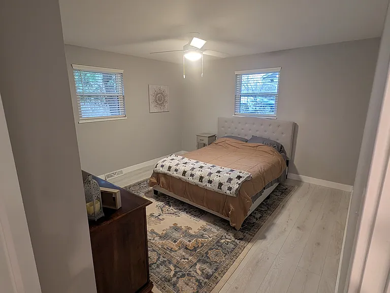 5199 Westgate Dr — Photo 15
