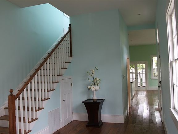 3rd image of 517 Dufossat St
