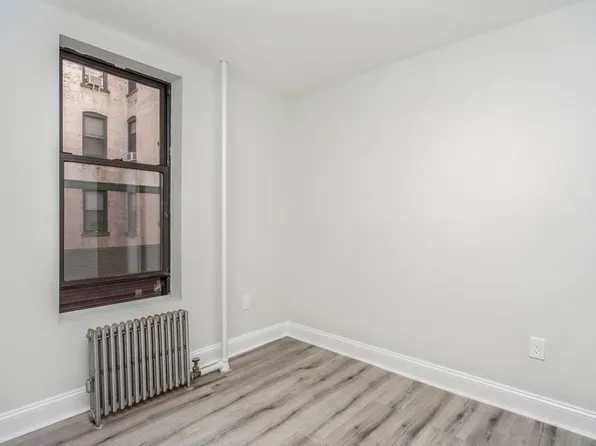 269 Varick Street image 10 of 17