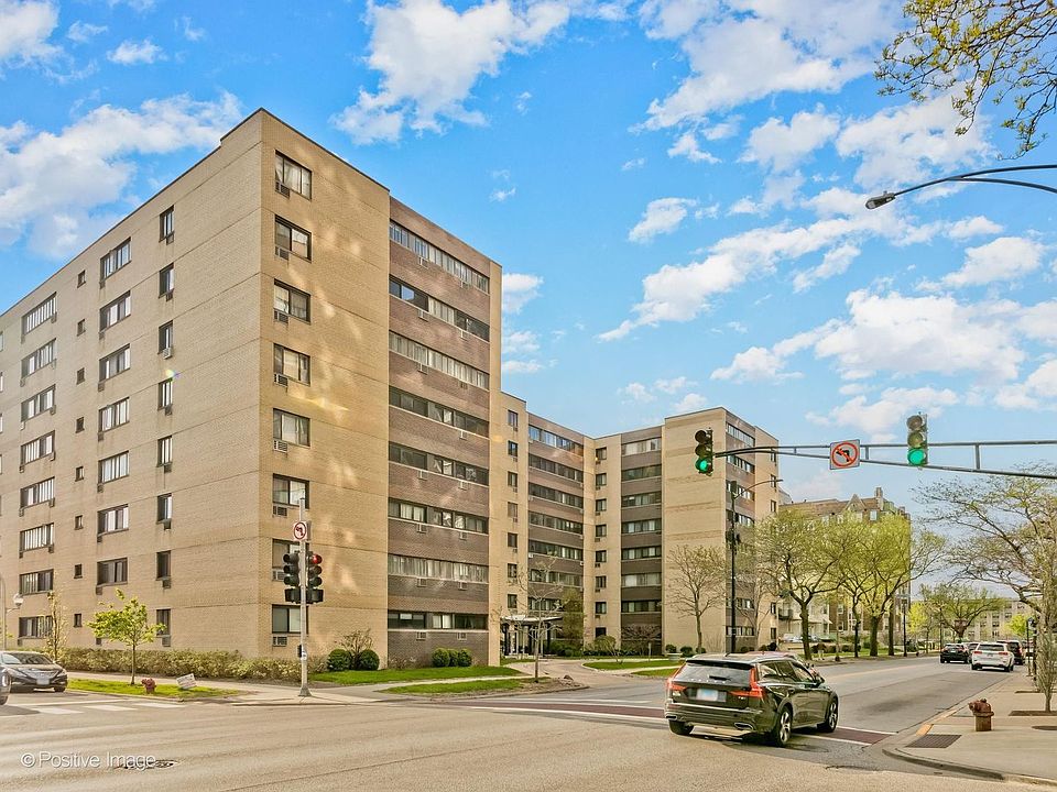 1st image of 6300 N Sheridan Rd APT 204