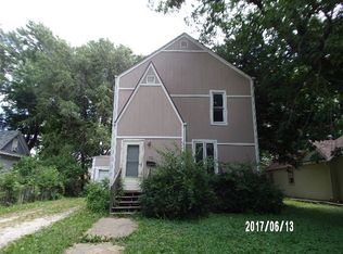 1312 SW Garfield Ave, Topeka, KS 66604