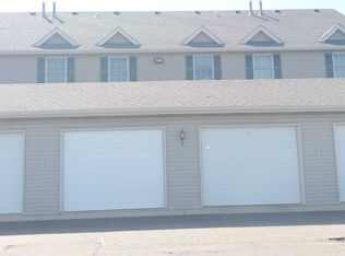 442 S Peace Rd #5-4, Sycamore, IL 60178