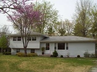 1111 Krell Dr, Springfield, IL 62711