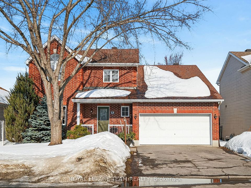 1st image of 13 Granite Ridge Dr