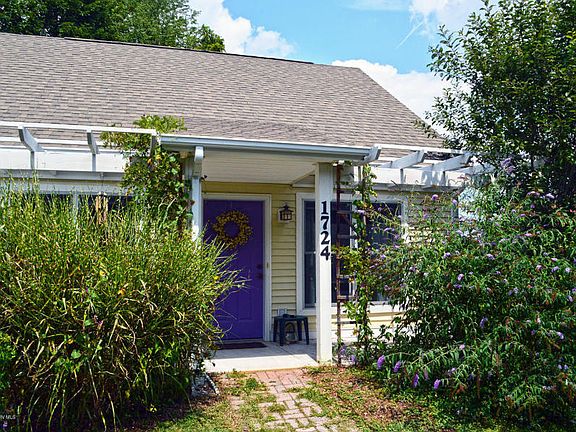 2nd image of 1724 Sage Ln