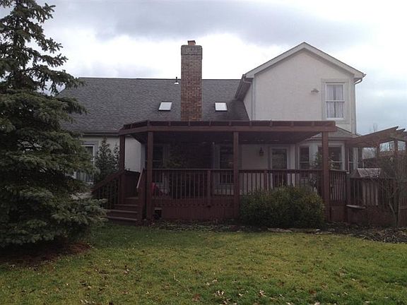 2nd image of 640 Whilehaven Ct