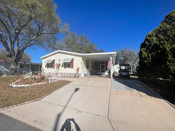 2nd image of 464 Petunia Dr