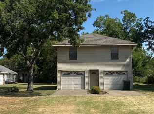 105 SE 4th St, Kerens, TX 75144