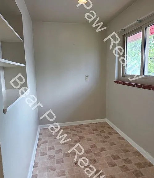 1839 Fremont Ave — Photo 2