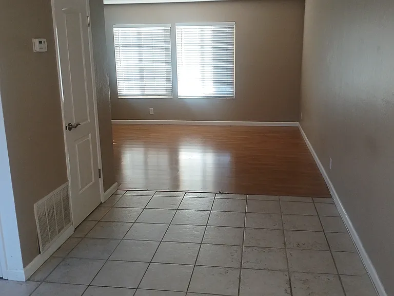 27766 Del Norte Ct — Photo 7