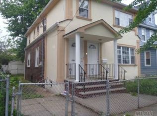15017 122nd St, South Ozone Park, NY 11420