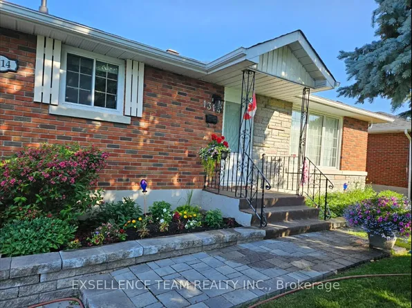 1314 Newark Ave, Cornwall, ON K6J 4W9