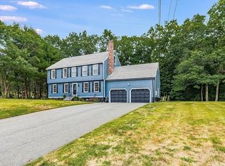 85 Briarwood Rd, Tewksbury, MA 01876