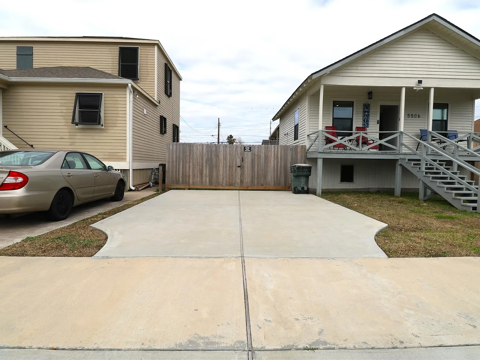 2 bed, 1.0 bath, 576 sqft, $1,600 — Photo 4