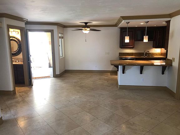 4th image of 213 Woodland Pkwy Unit 109