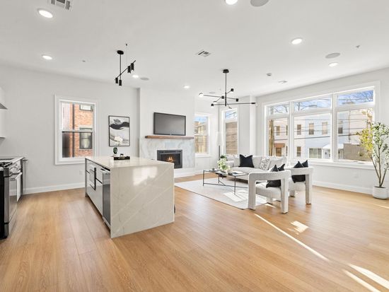 192 Cambridge Ave #3, Jersey City, NJ 07307