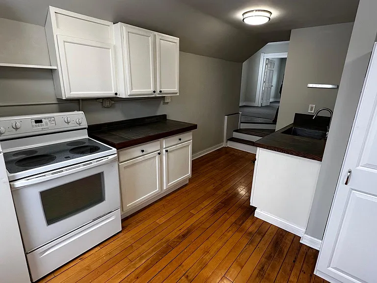 643 Watson Ave #2 — Photo 14