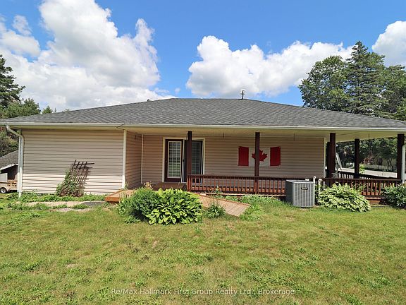 5th image of 1840 Queensborough Rd