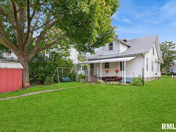 4th image of 2610 Farnam St