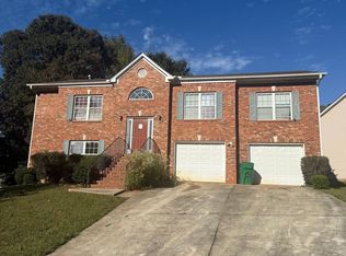 6394 Mill Station Ct, Lithonia, GA 30038