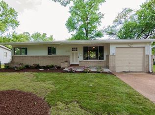 10757 Landseer Dr, Saint Louis, MO 63136