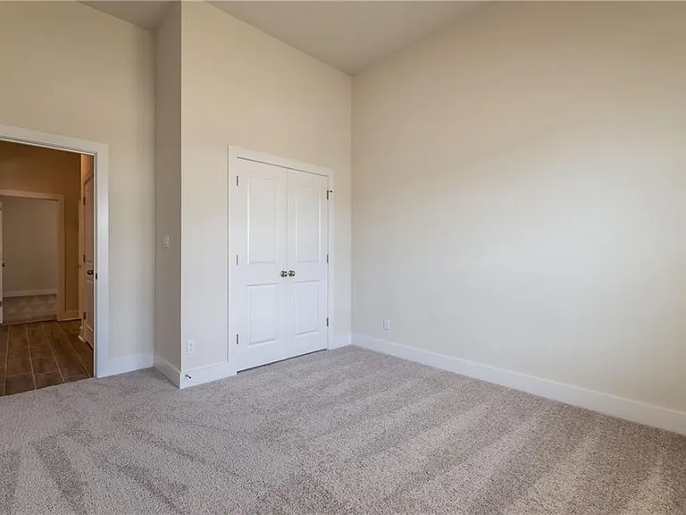 178 Brooks Ranch Dr — Photo 17