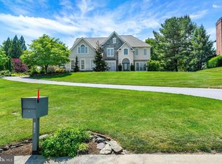 1100 Wyndsong Dr, York, PA 17403
