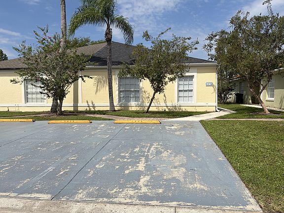 3rd image of 1074 Universal Rest Pl #1