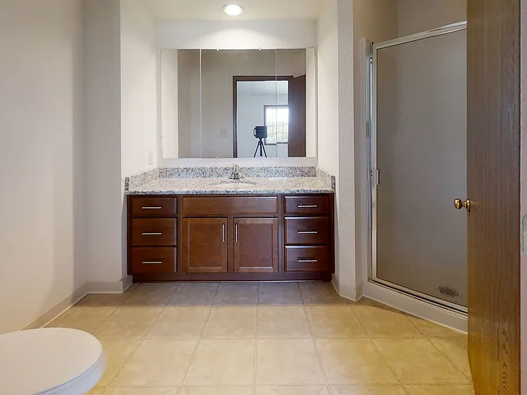 N86W14240 Fond Du Lac Ave #14240 — Photo 11