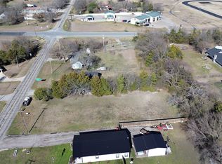 1 N Oak St, Leonard, TX 75452
