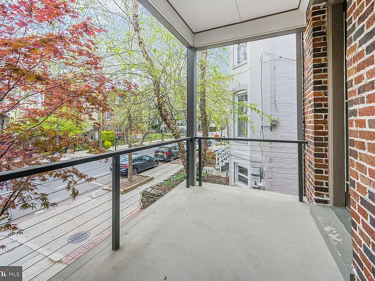 424 Q St NW #C — Photo 15