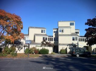 4710 Alderson Rd, Blaine, WA 98230