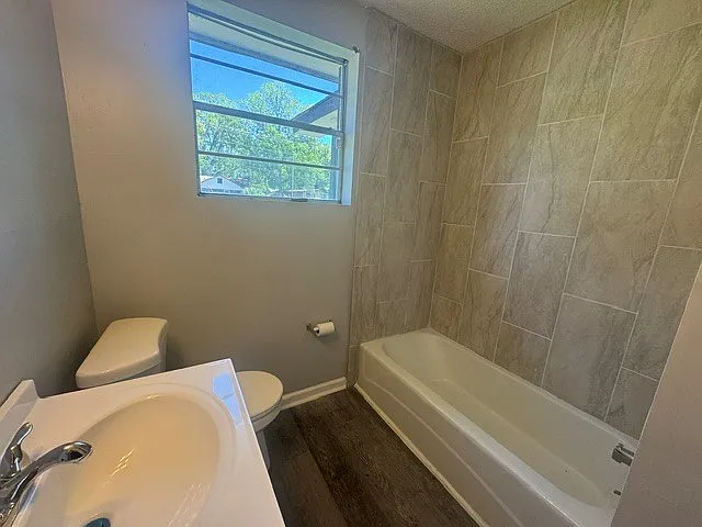 6367 New Jesup Hwy — Photo 5