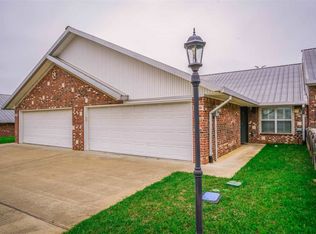 1819 Flagstone Dr, Longview, TX 75605