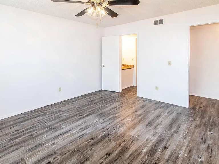$500 FREE! PET FRIENDLY! APPLY ONLINE! — Photo 18