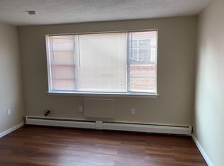 198 Sigourney St APT C1, Hartford, CT 06105