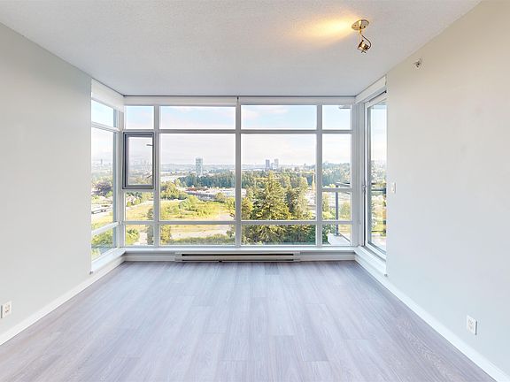 2nd image of 575 Delestre Ave #1602