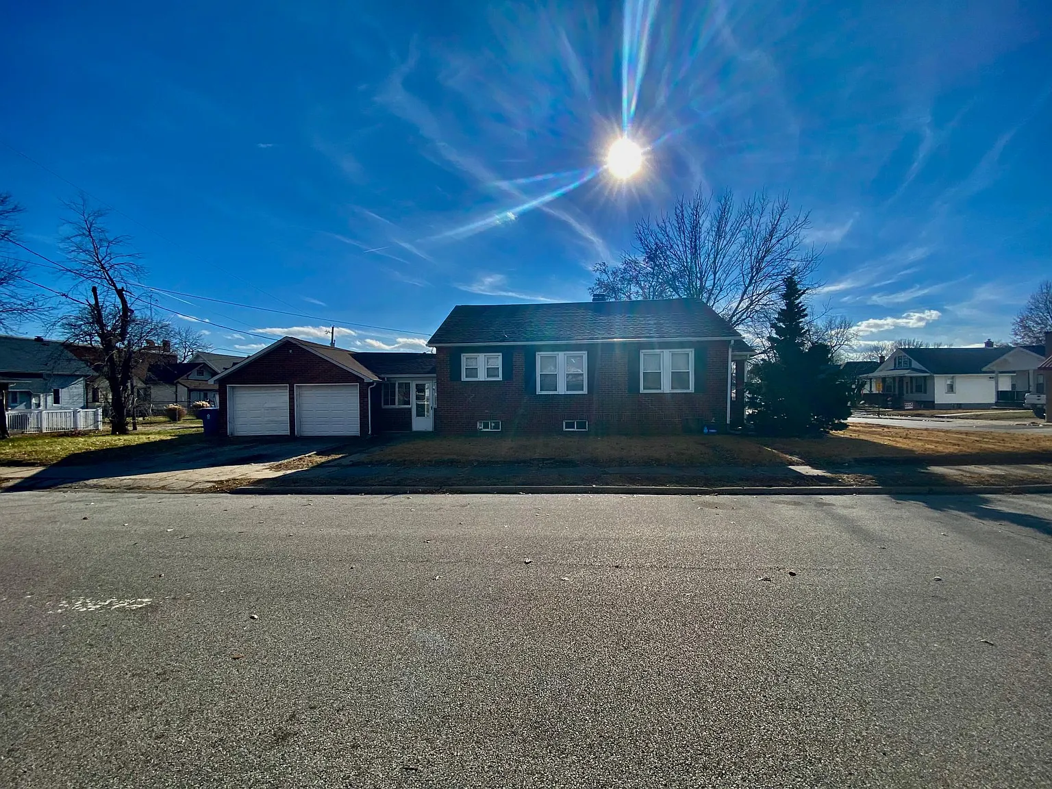 791 Condit St photo 1