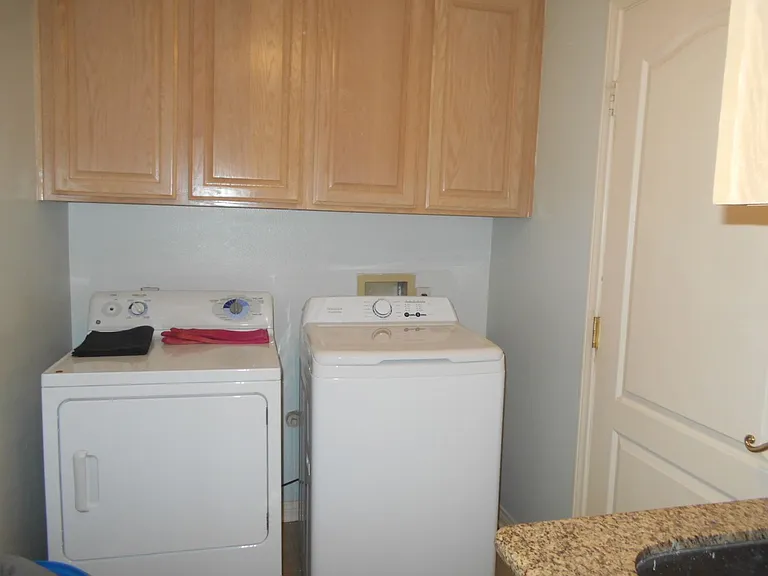 8317 Opal Cove Dr — Photo 8