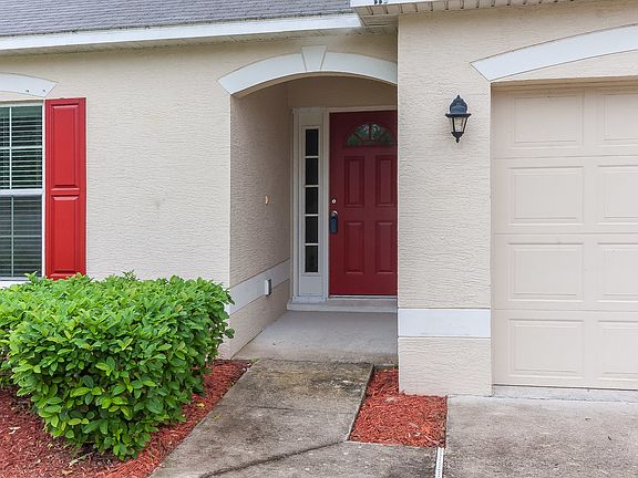 2nd image of 117 Greenwillow Ln