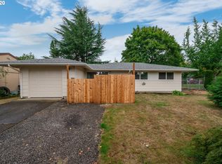 17807 SE Clay St, Portland, OR 97233