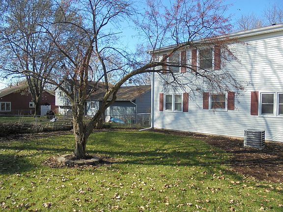 2nd image of 5403 W Winding Creek Dr