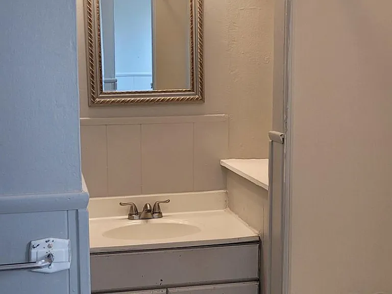 3828 Torrance Dr — Photo 23