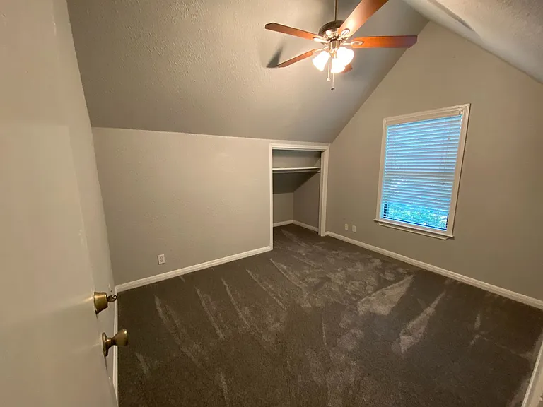 2830 San Gabriel Street — Photo 43