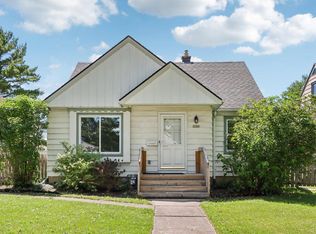 3309 N 90th St, Milwaukee, WI 53222