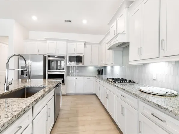 6530 Poplar Meadow Ln, Katy, TX 77493