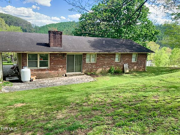 299 Duff St, Pennington Gap, VA 24277 | MLS #9964991 | Zillow