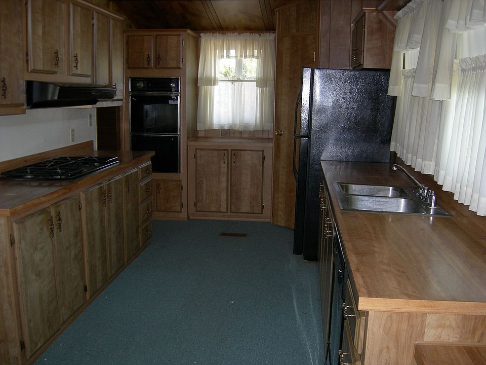 2nd image of 6570 Meyers Ave